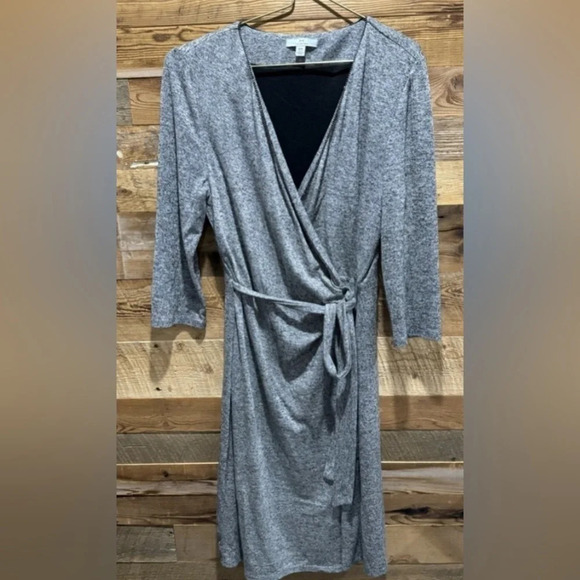 H by Halston wrap dress midi lined vneck 3/4 sleeve light knit luxury gray USM - Picture 1 of 4
